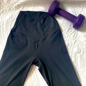 Aerie’s viral Crossover Flare Leggings